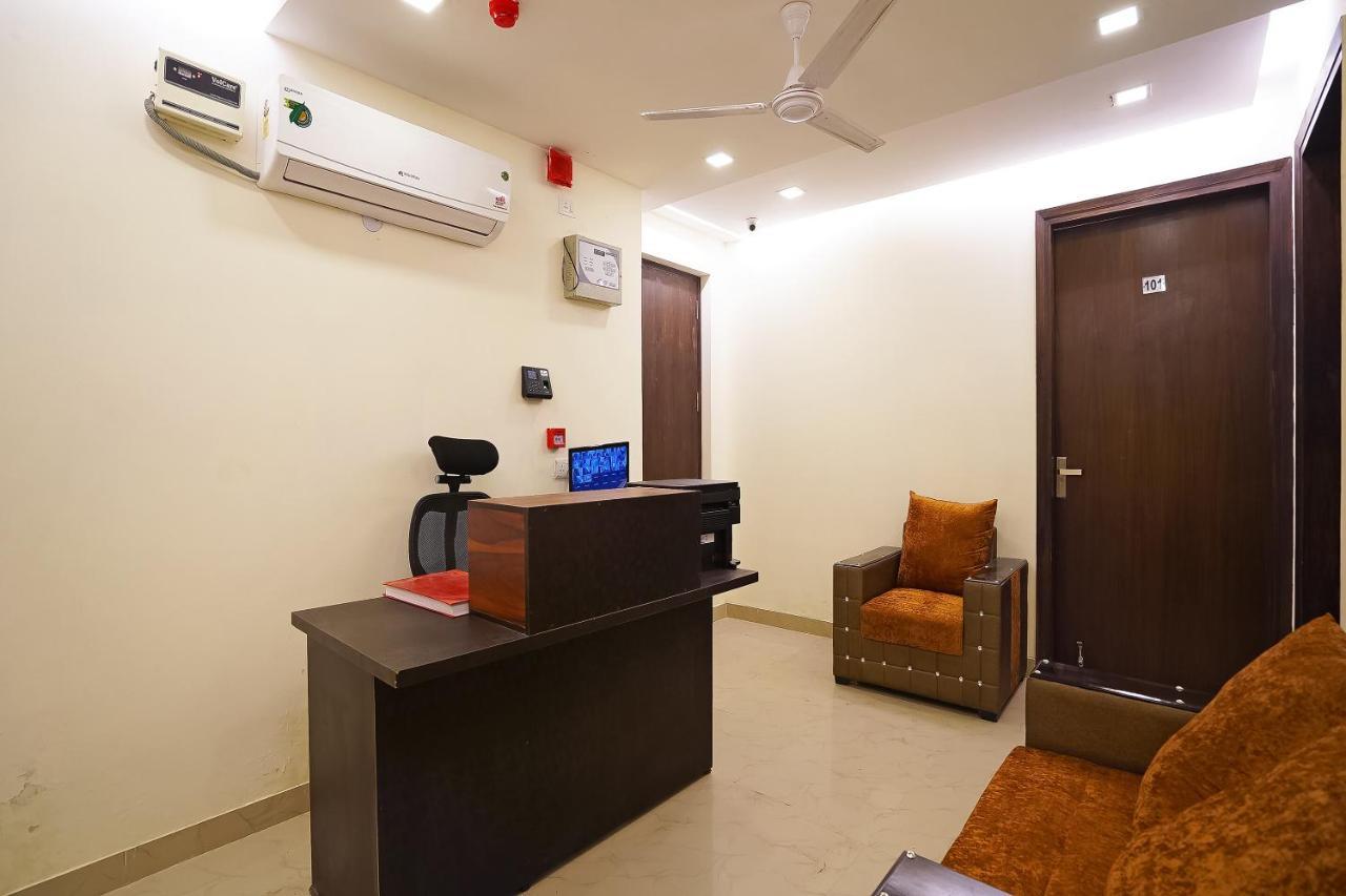 Hotel O Olive Saffron Delhi  Extérieur photo