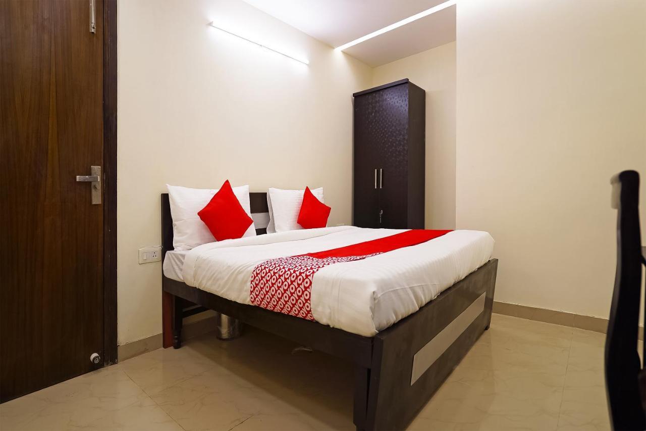 Hotel O Olive Saffron Delhi  Extérieur photo