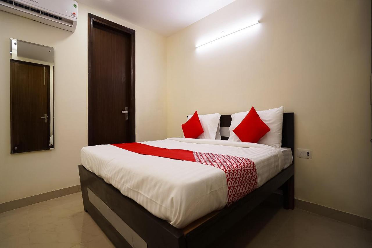 Hotel O Olive Saffron Delhi  Extérieur photo